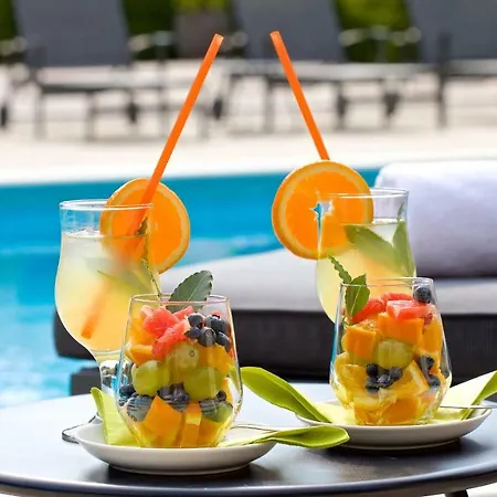 Scardona Park Luxury 4*