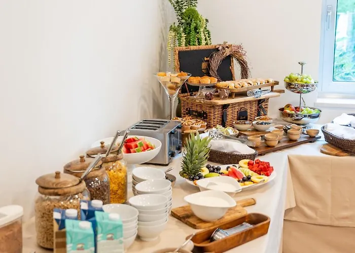 Πανσιόν Scardona Park Luxury Skradin