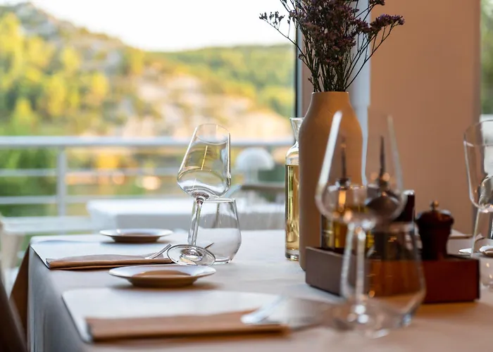 Scardona Park Luxury