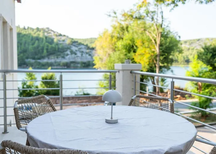 Scardona Park Luxury 4*