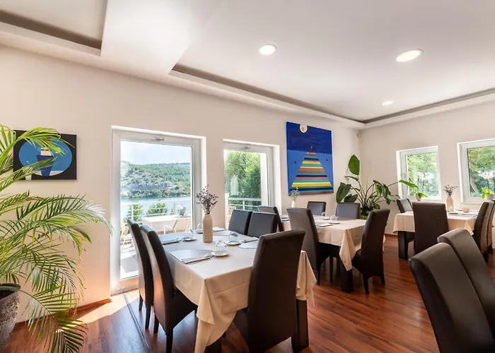 Scardona Park Luxury