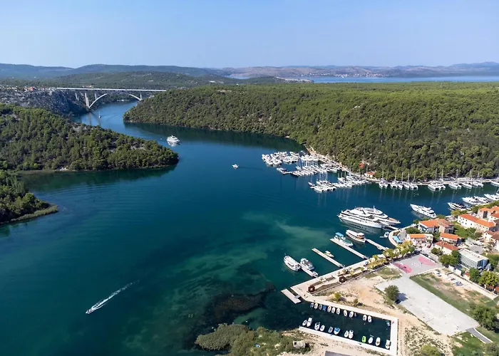 Scardona Park Luxury Skradin